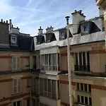 Appartement 2-Chalgrin Paris
