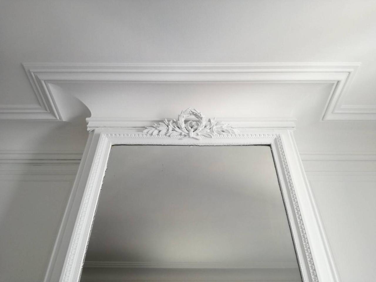 Apartment 2-chalgrin *