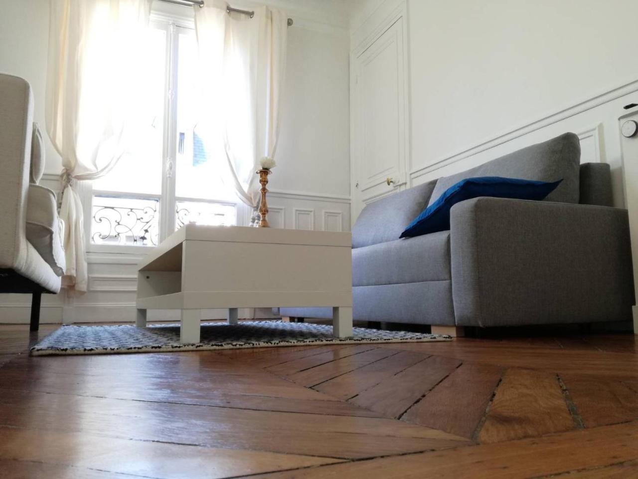 2-chalgrin Apartment Paris