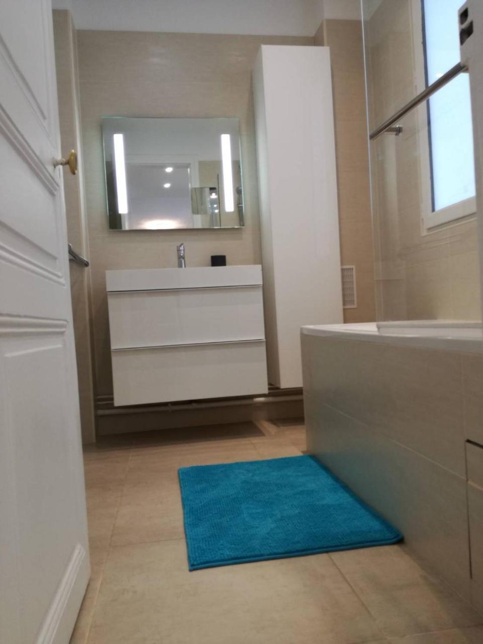 Apartment 2-chalgrin *
